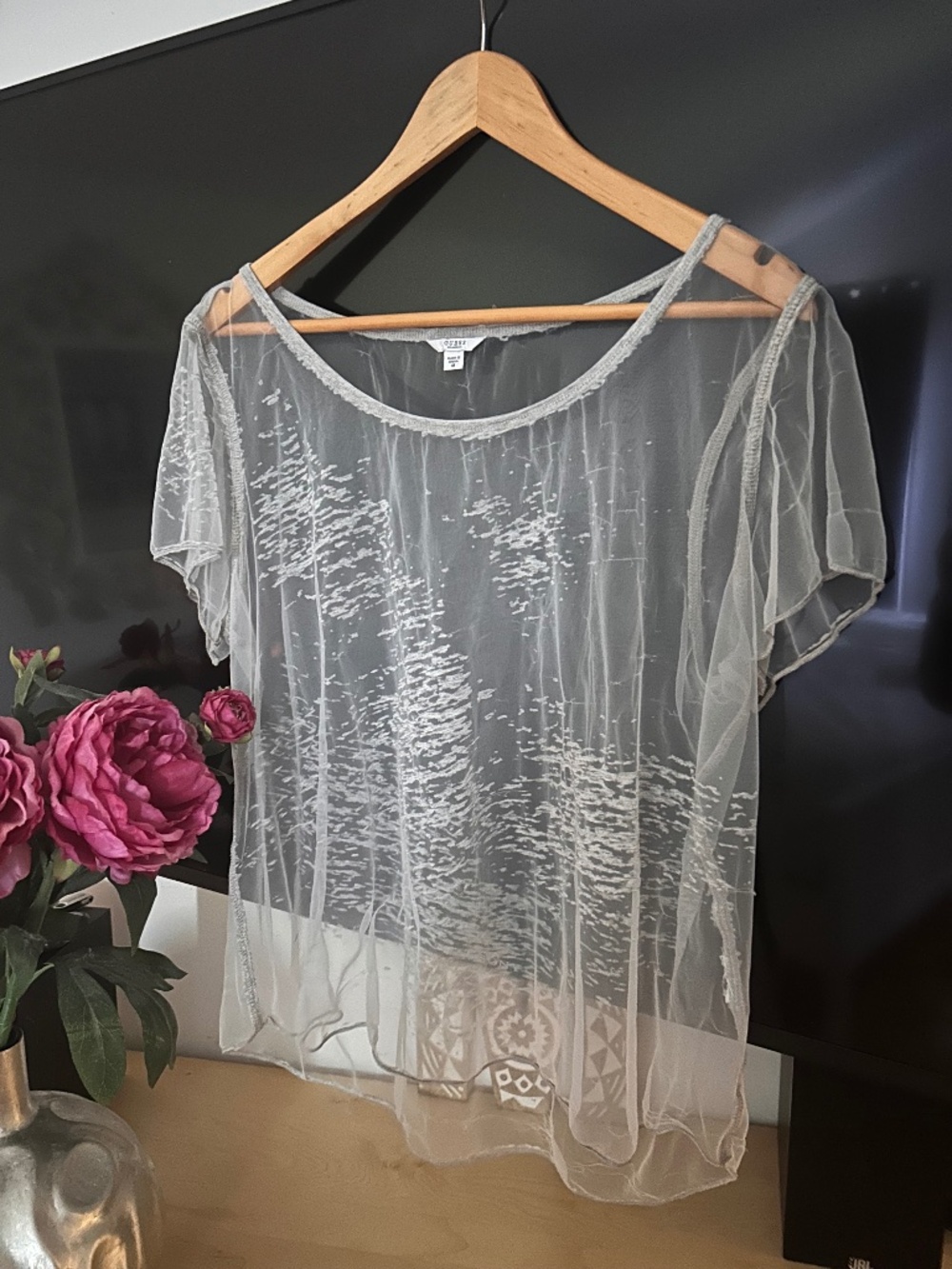 GUESS "burn-out" sheer top. Pristine condition.  M-L